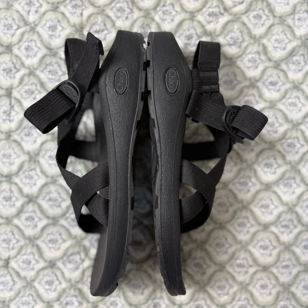 Chaco Men's Z/Cloud Adjustable Strap Cushioned Black Adventure Sandals Size‎ 11